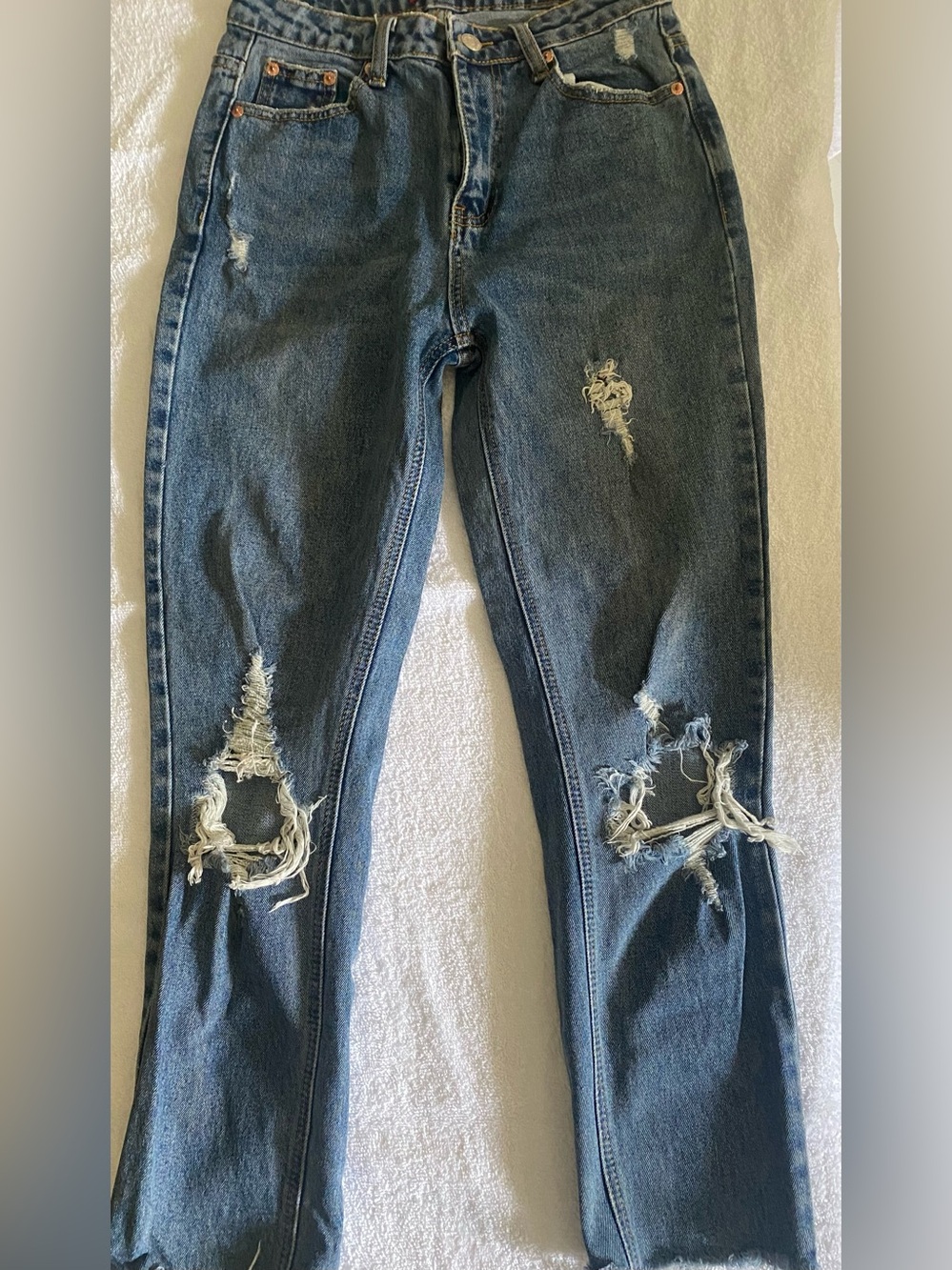 Signature8 Distressed High-Waisted Mom Jeans Frayed Ankle Hem Size Medium